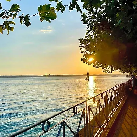 Estalagem Gaestehaus Am Hafen Meersburg